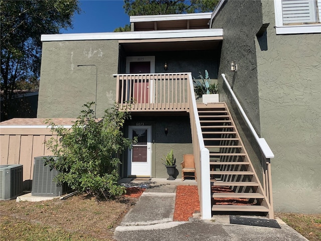 view of front of property featuring cooling unit