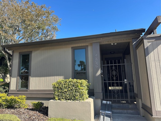 view of property entrance