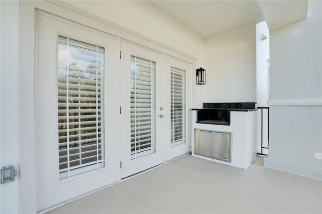 630 Vassar St Unit 2310, Orlando, FL 32804 - entrance to property featuring area for grilling and a patio area