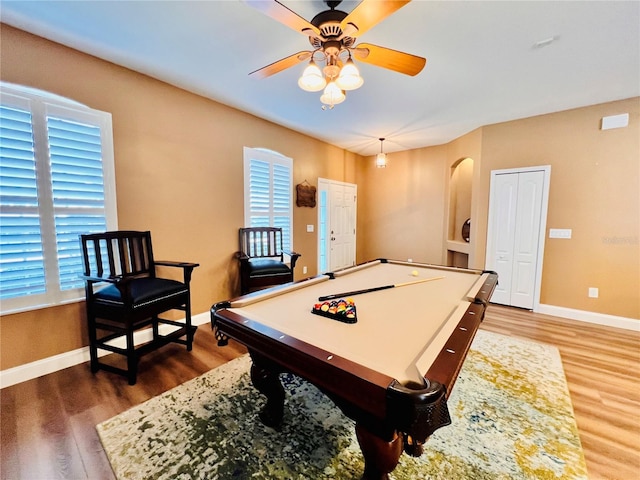 rec room with ceiling fan, pool table, and hardwood / wood-style flooring