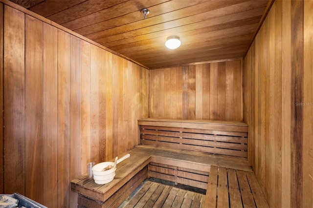 view of sauna / steam room