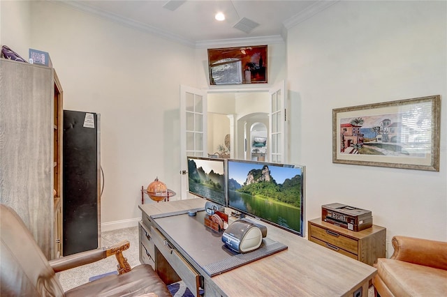 office space with carpet and crown molding