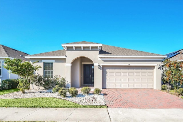 view of front facade with a garage