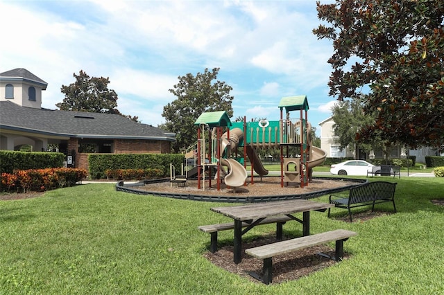 view of jungle gym featuring a yard