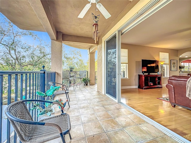 balcony with ceiling fan