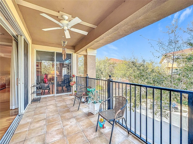 balcony featuring ceiling fan