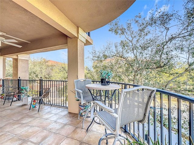 balcony with ceiling fan