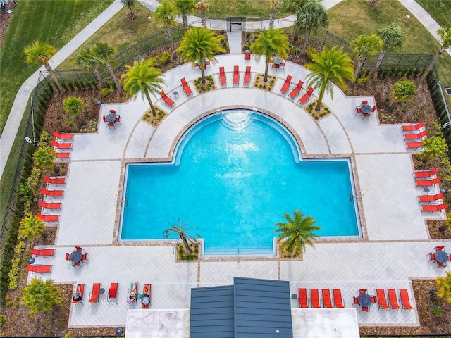 view of swimming pool featuring a patio