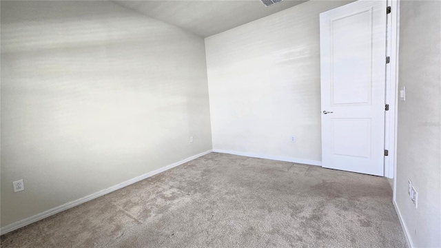 view of carpeted spare room