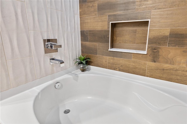 bathroom featuring a bathing tub