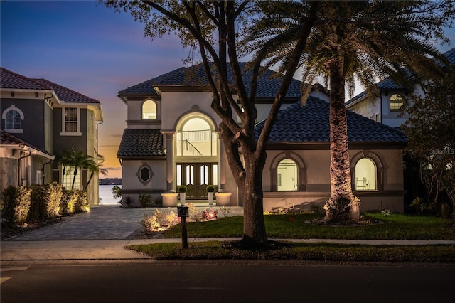 view of mediterranean / spanish-style house