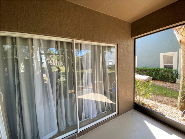 view of unfurnished sunroom