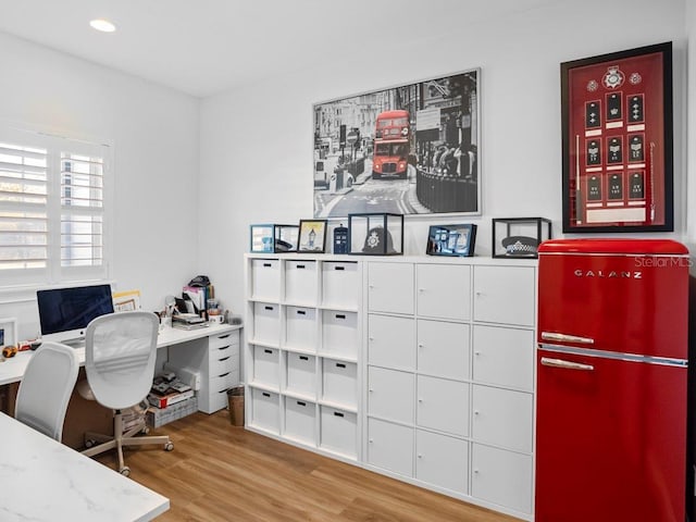 office area featuring light wood-type flooring