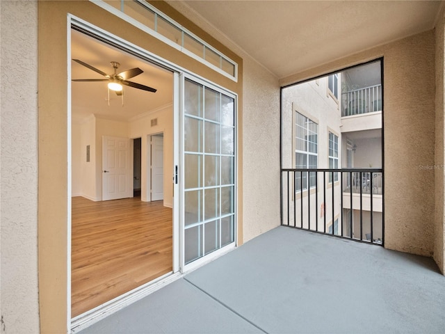 balcony with ceiling fan