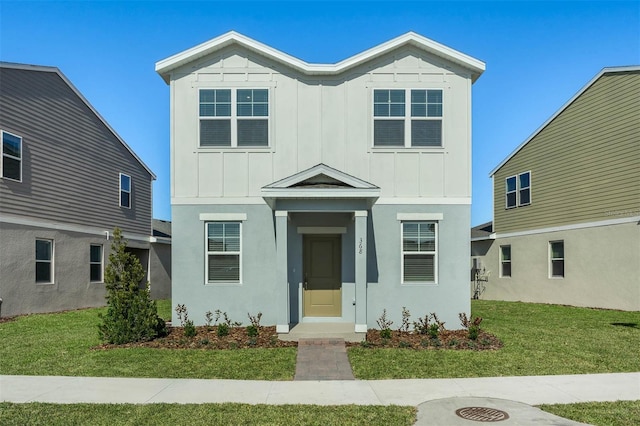 view of front of house featuring a front yard