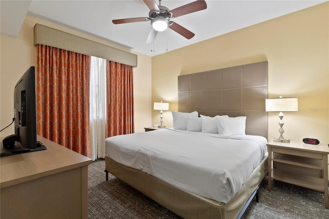 bedroom with ceiling fan