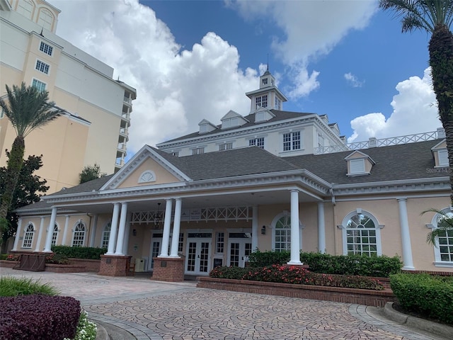 view of front facade with french doors