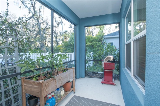 view of sunroom / solarium