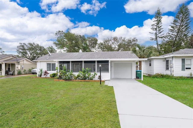 single story home featuring a front lawn and a carport