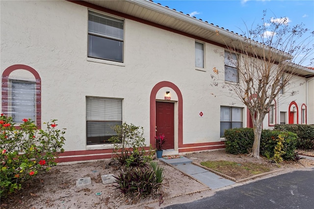 view of property featuring stucco siding