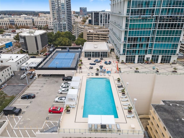 view of swimming pool