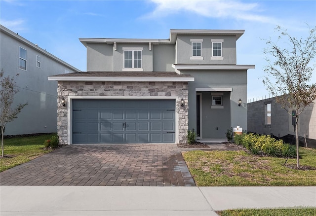 view of front of house featuring a garage