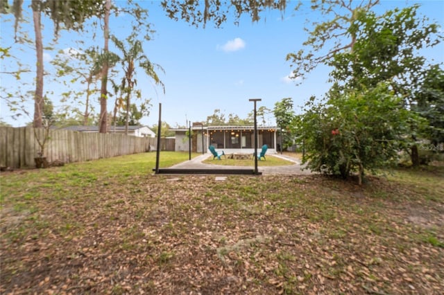 view of yard featuring a patio