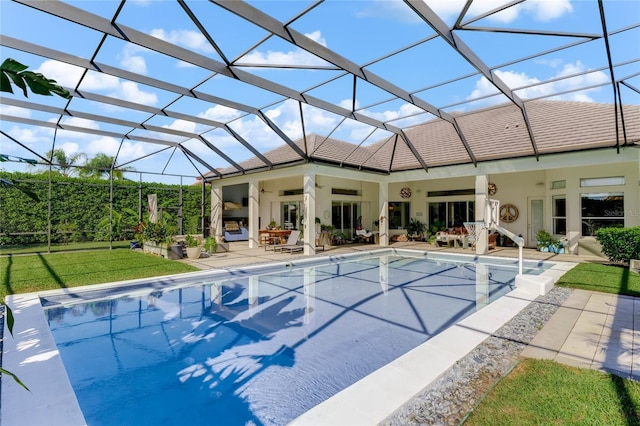 view of swimming pool featuring ceiling fan, an outdoor living space, a patio area, and glass enclosure