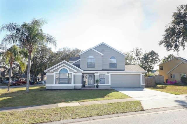 view of front of property featuring a front lawn