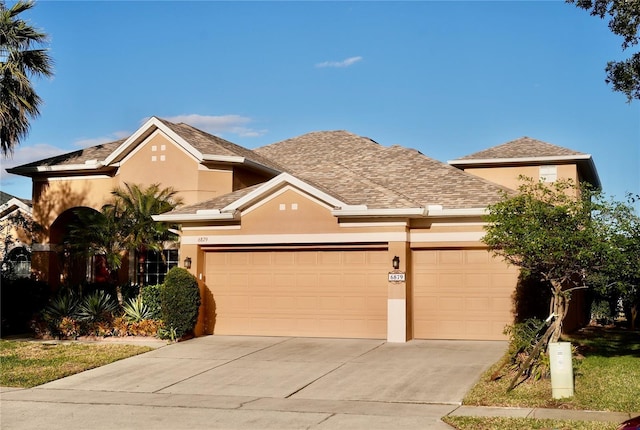 view of front facade with a garage