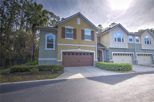 view of front facade featuring a garage