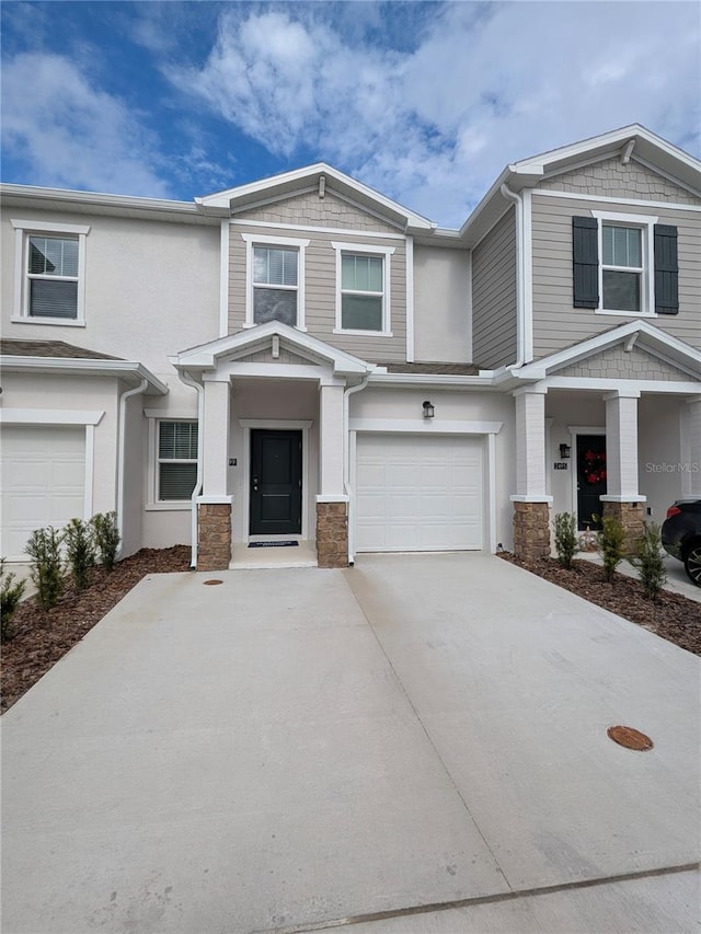 view of front of home featuring a garage