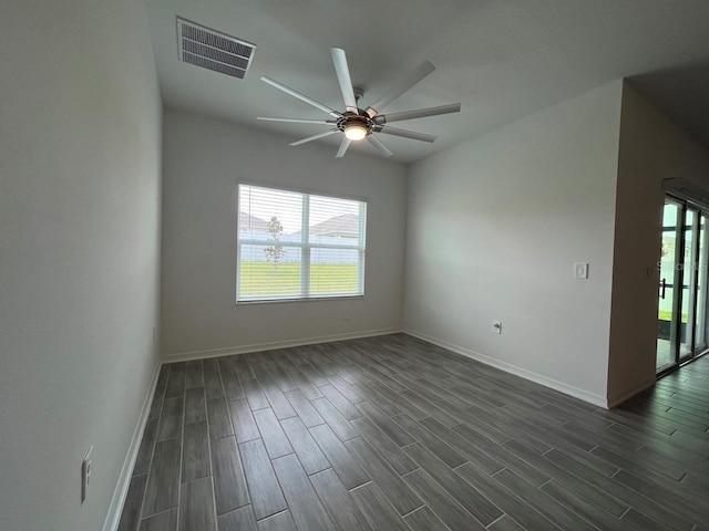 empty room featuring ceiling fan