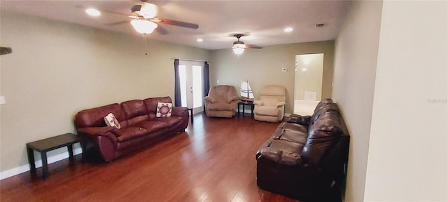 living room with a ceiling fan, visible vents, wood finished floors, and recessed lighting