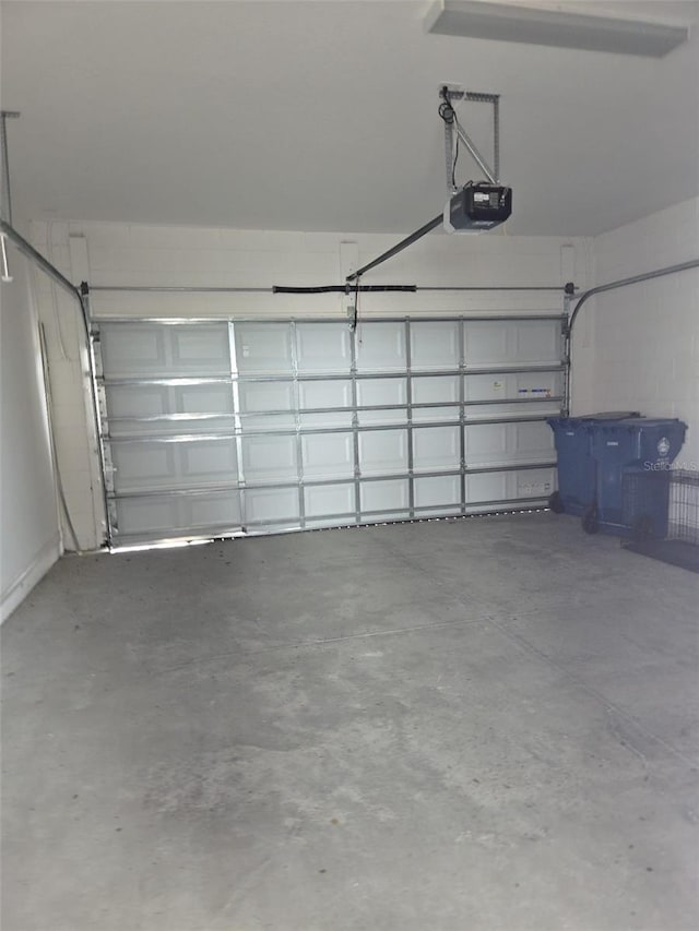 1603 Gardiner St, Haines City, FL 33844 - garage featuring a garage door opener