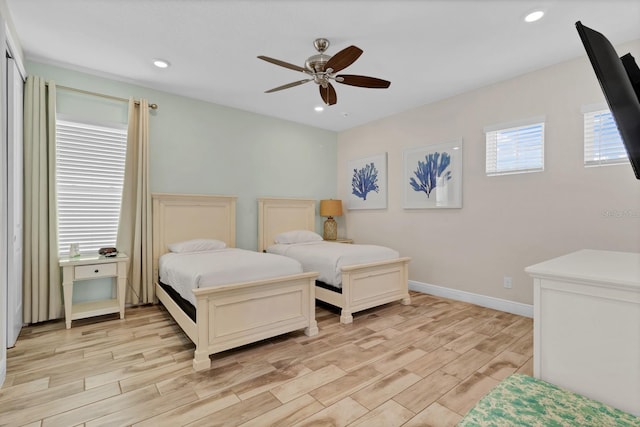 bedroom featuring ceiling fan