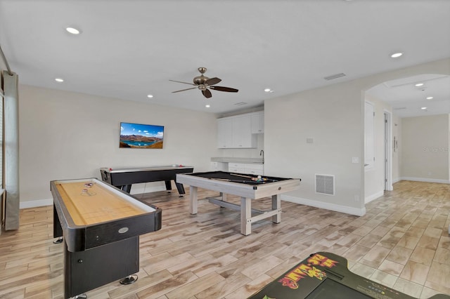 rec room featuring pool table and ceiling fan