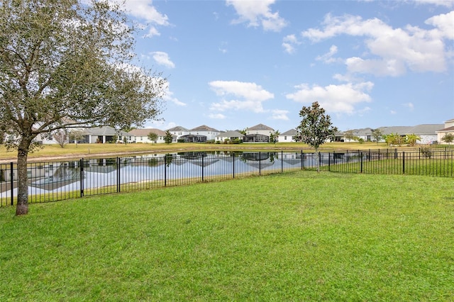 view of yard featuring a water view