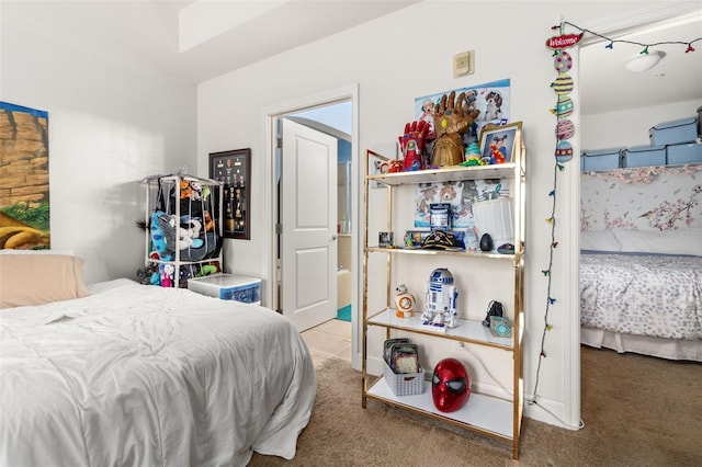 bedroom featuring carpet floors