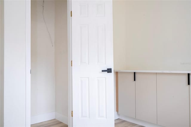 2002 Geigel Ave, Orlando, FL 32806 - view of closet