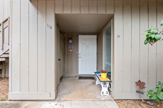 view of doorway to property