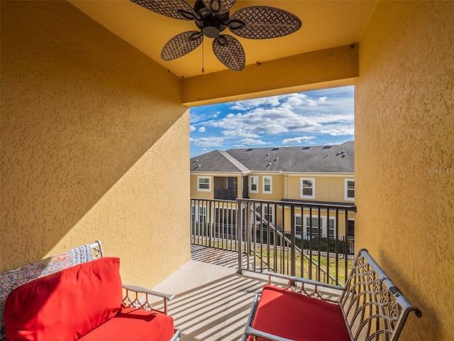 balcony featuring ceiling fan