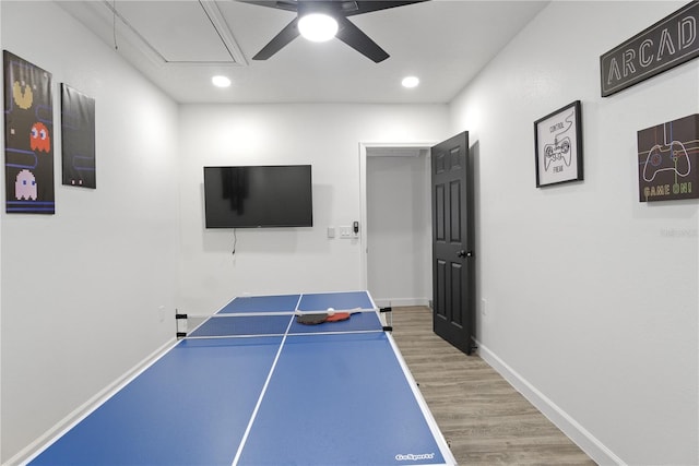 rec room featuring hardwood / wood-style flooring and ceiling fan