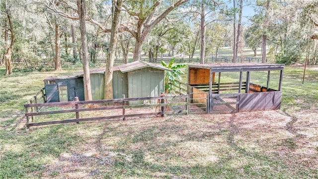 view of front of property with an outdoor structure