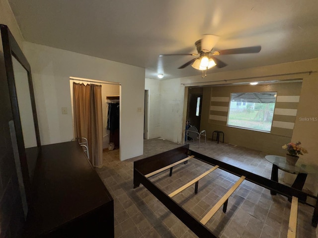 living room with ceiling fan