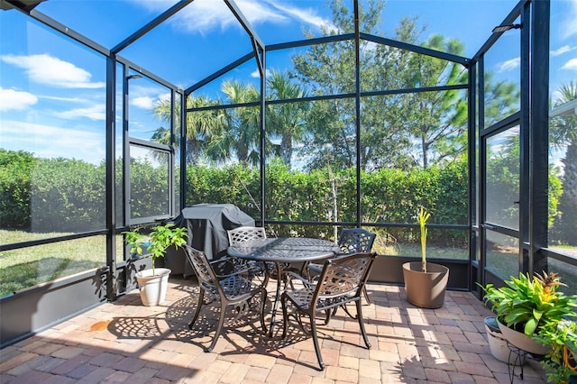 view of sunroom / solarium