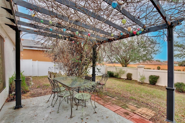 view of patio featuring a pergola