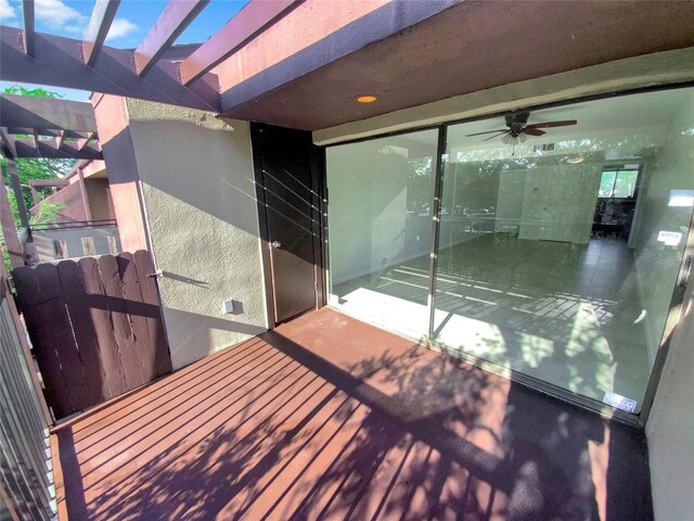 705 S Village Dr N Unit 205, Saint Petersburg, FL 33716 - photo 21