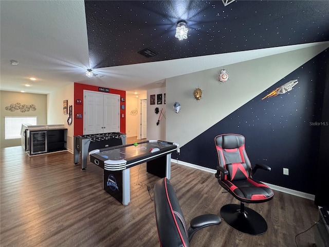 game room featuring hardwood / wood-style floors