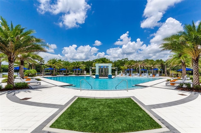2628 Calistoga Ave, Kissimmee, FL 34741 - community pool featuring a patio